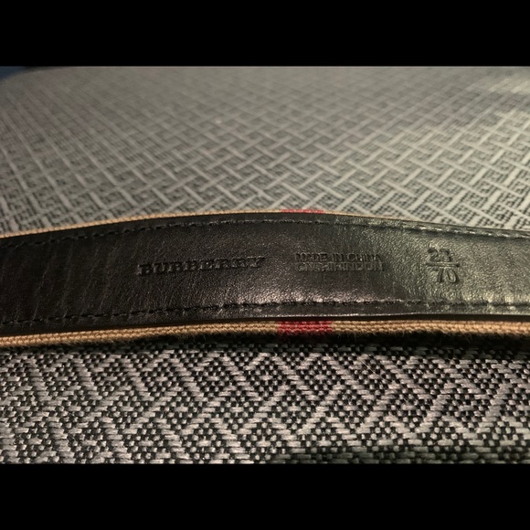Burberry Women’s Leather and Fabric Check Belt 70 - Picture 3 of 6